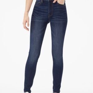 Hugh Rise Curvy Dark Jeans